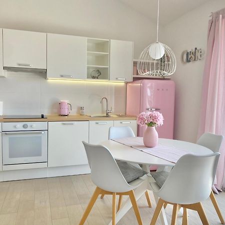 Apartmani Ksenija Tučepi المظهر الخارجي الصورة