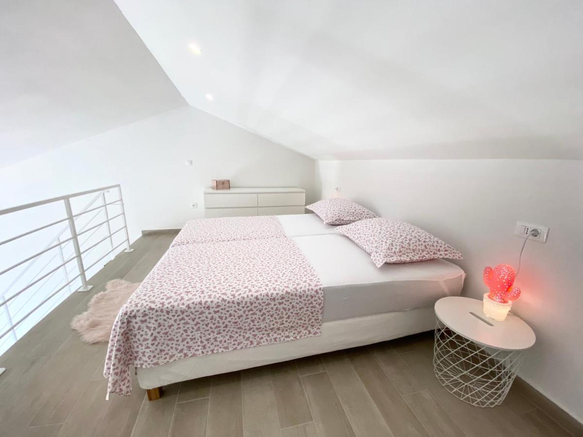 Apartmani Ksenija Tučepi المظهر الخارجي الصورة