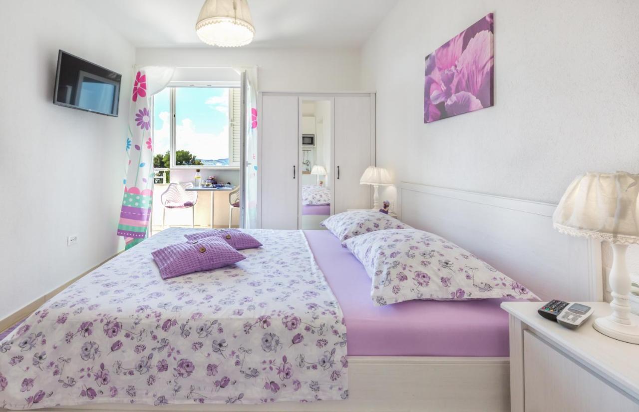 Apartmani Ksenija Tučepi المظهر الخارجي الصورة