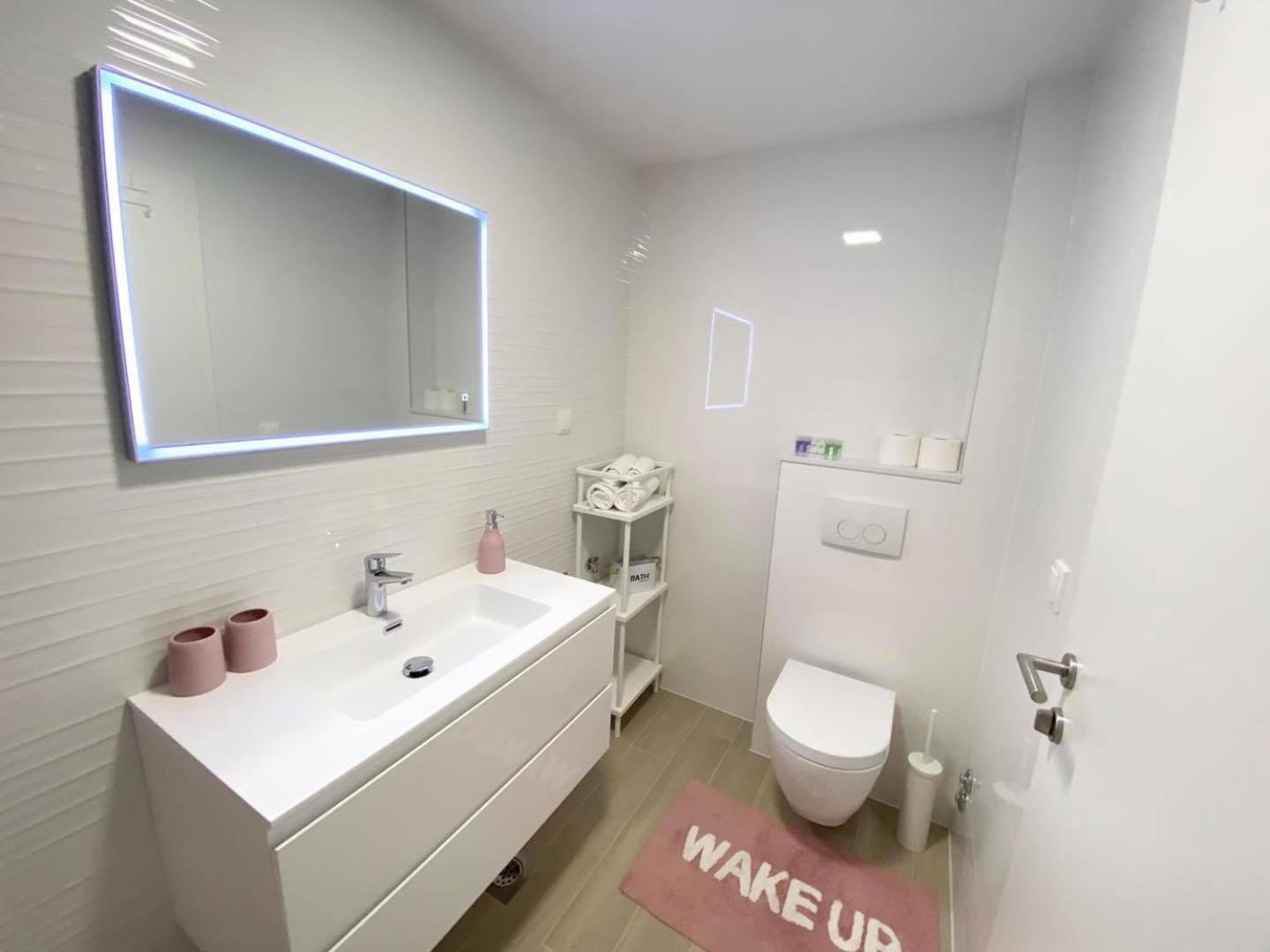 Apartmani Ksenija Tučepi المظهر الخارجي الصورة
