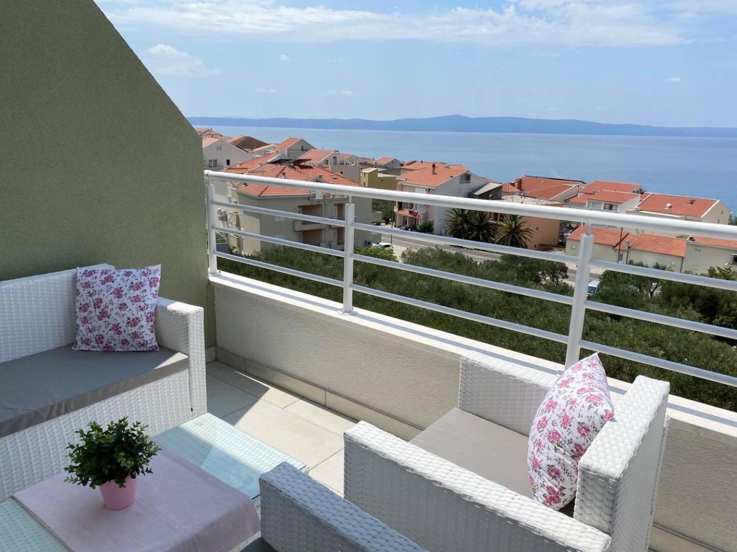 Apartmani Ksenija Tučepi المظهر الخارجي الصورة