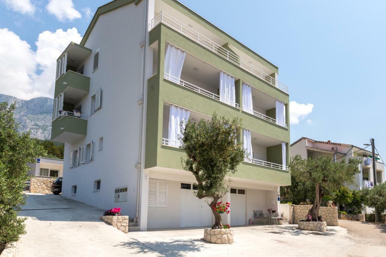 Apartmani Ksenija Tučepi المظهر الخارجي الصورة