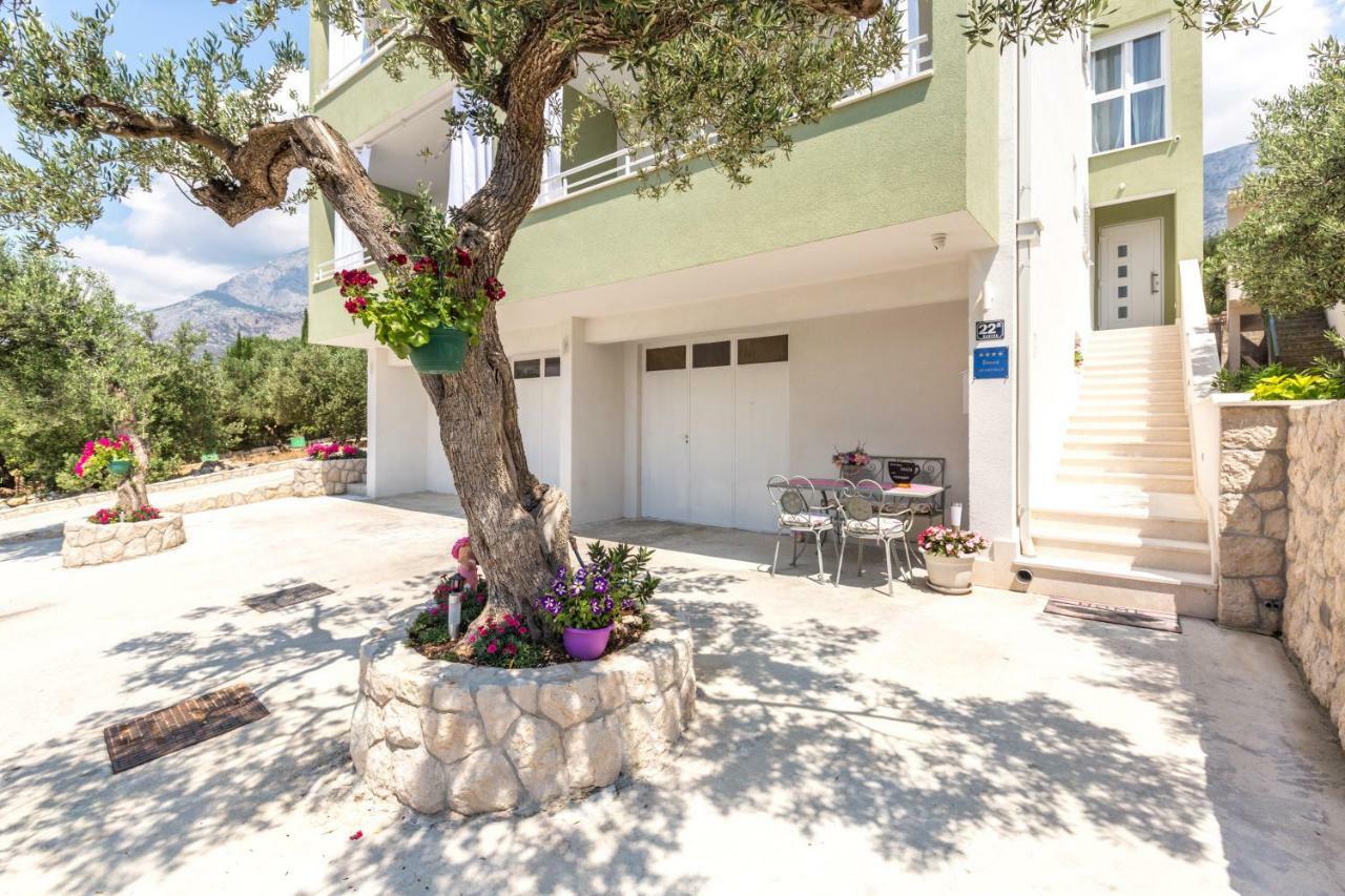 Apartmani Ksenija Tučepi المظهر الخارجي الصورة